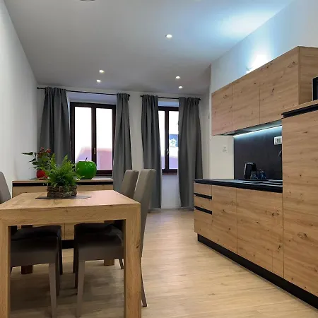 Yugogo Mazzini 41 - Bilocale Centro Διαμέρισμα