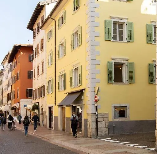 Yugogo Mazzini 41 - Bilocale Centro *